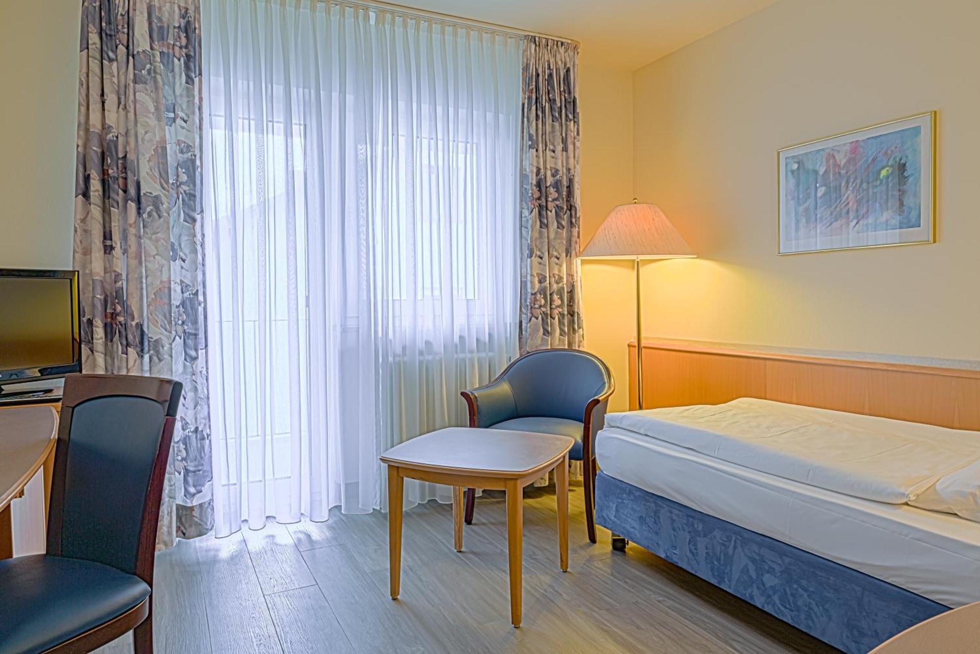 Am Moosfeld Hotel Munich