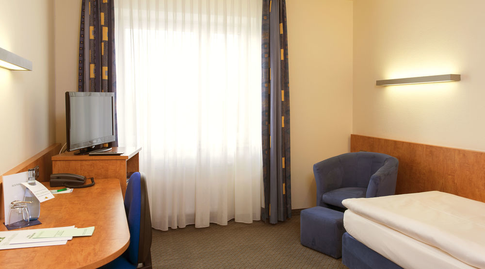 Hotel Am Moosfeld Munich